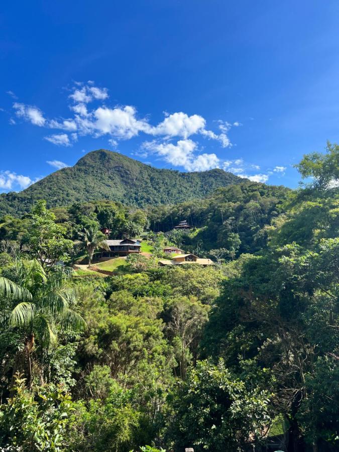 Suite Zyaarat - Conforto E Cultura Em Sao Pedro Da Serra Нова-Фрибурго Екстериор снимка