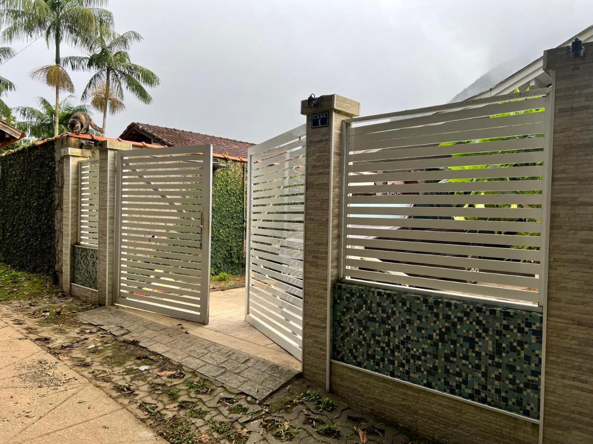 Suite Zyaarat - Conforto E Cultura Em Sao Pedro Da Serra Нова-Фрибурго Екстериор снимка